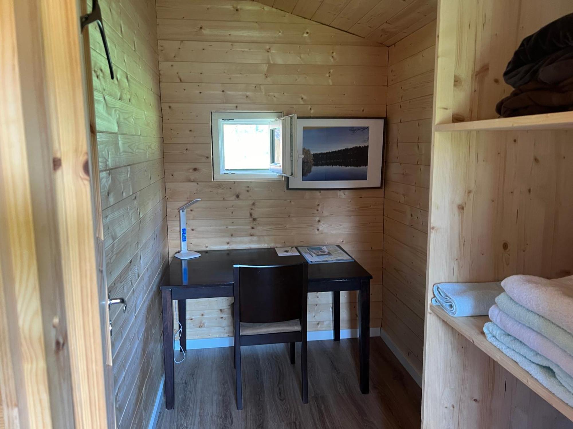 Marika Puhkekuela - Metsanurga Oeoemaja "Shared Bathroom" Nova Eksteriør bilde