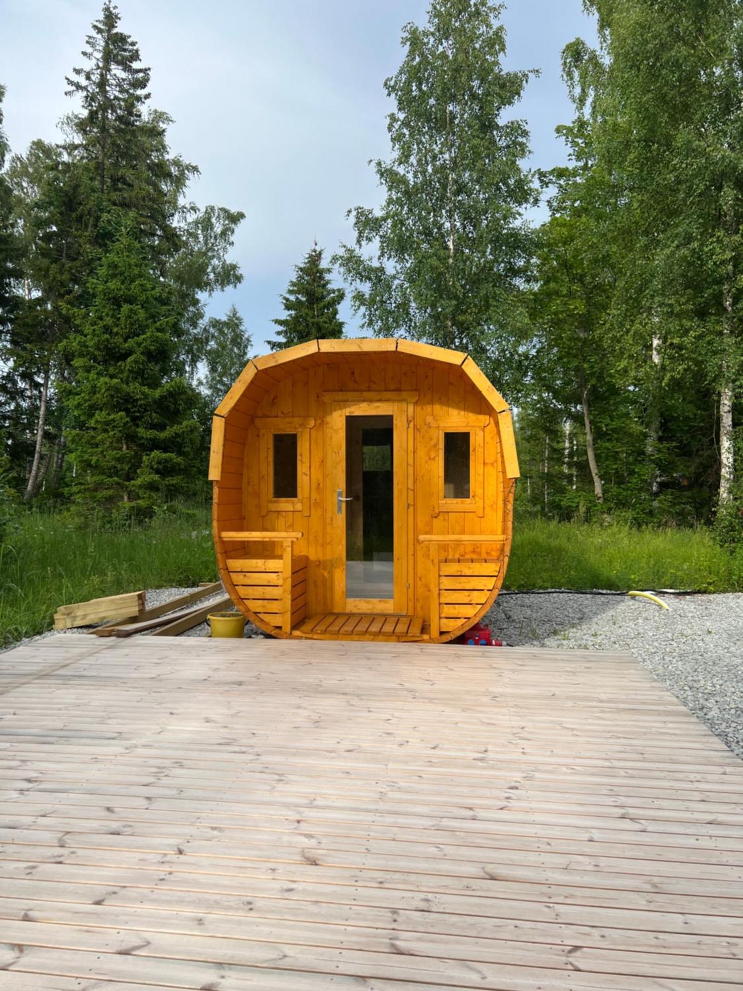 Marika Puhkekuela - Metsanurga Oeoemaja "Shared Bathroom" Nova Eksteriør bilde